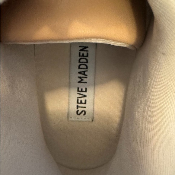 Steve Madden Charlie Sneaker in Tan/Multi Women’s Size 8 New in Box - Picture 10 of 11